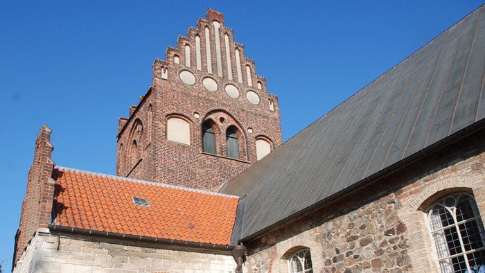 Tårnby kirke